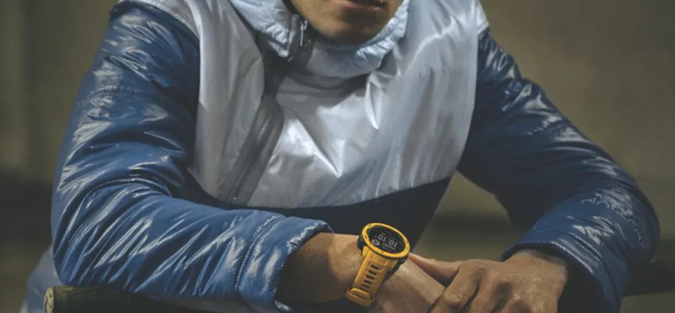 GARMIN instinct